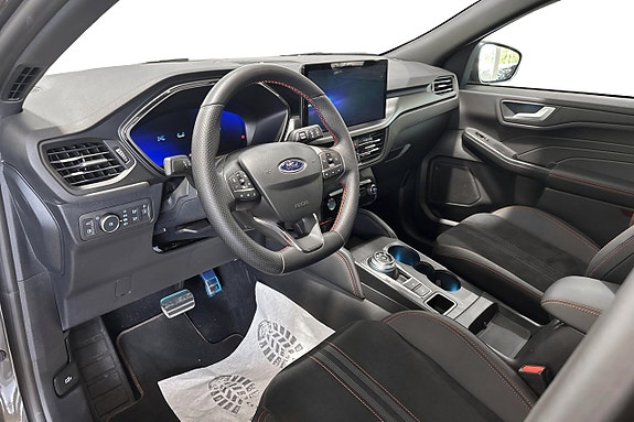 Ford Kuga 7 of 11