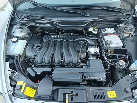 Volvo S40 5 of 6