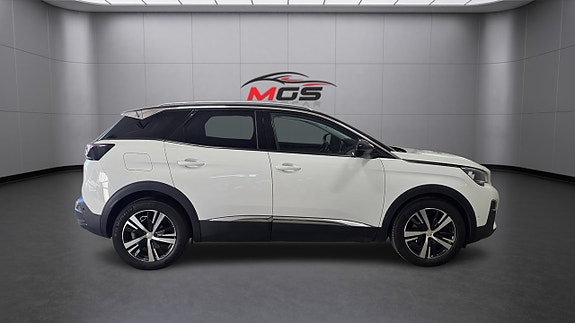 Peugeot 3008 5 of 30