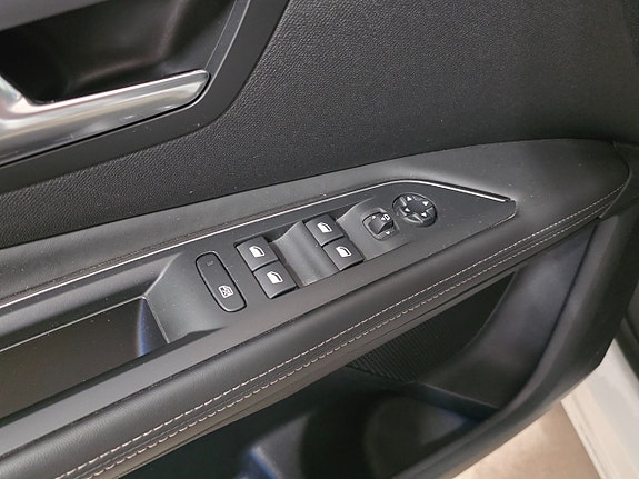 Peugeot 3008 19 of 30