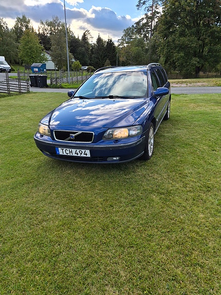 Volvo V70 4 of 4
