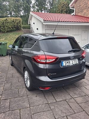 Ford C-Max 5 of 9