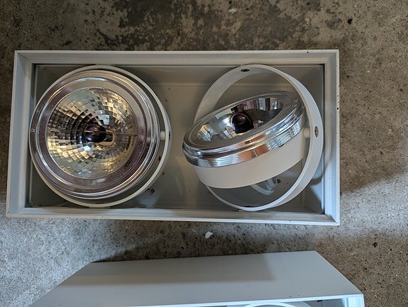 Product image 1 of 3