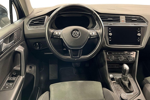 Volkswagen Tiguan 14 of 28