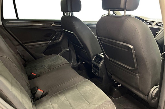 Volkswagen Tiguan 21 of 28