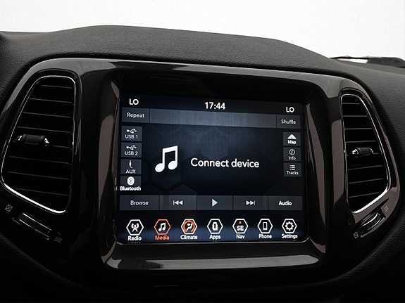 Jeep Compass 23 of 30