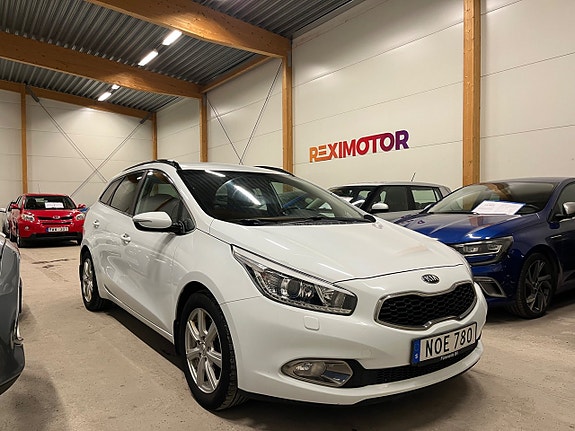 Kia Ceed 2 of 16