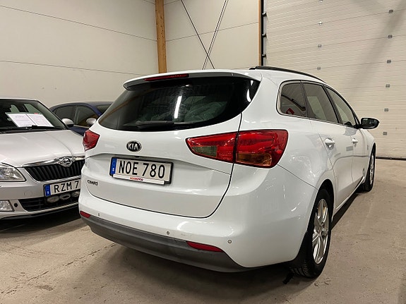 Kia Ceed 3 of 16
