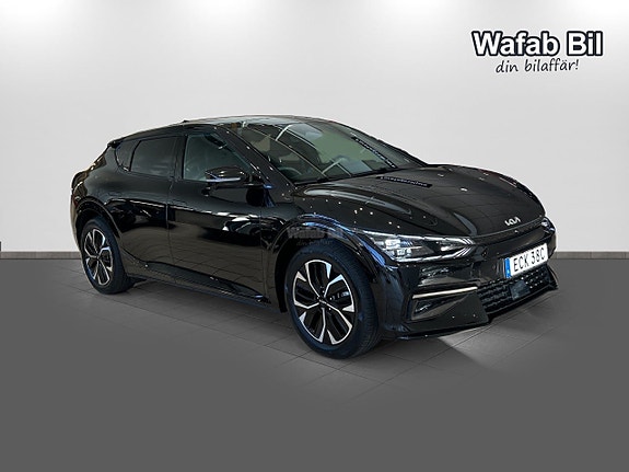 Kia EV6 3 of 14
