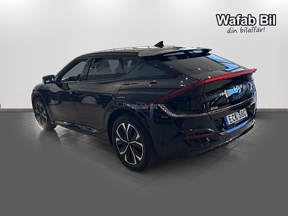 Kia EV6 6 of 14