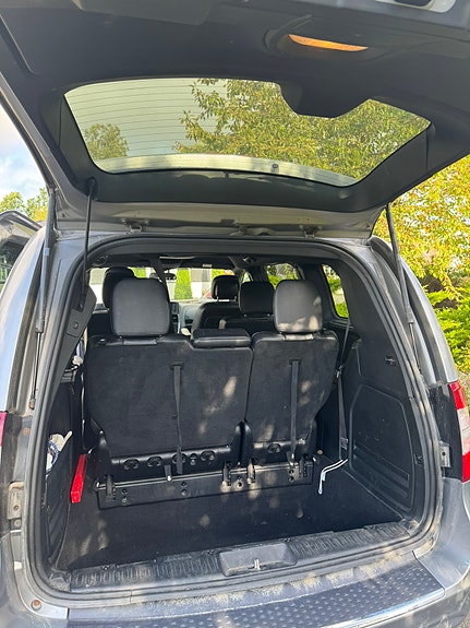 Lancia Voyager 6 of 6