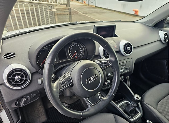 Audi A1 5 of 10
