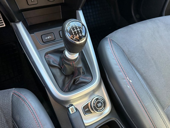 Suzuki Vitara 21 of 24