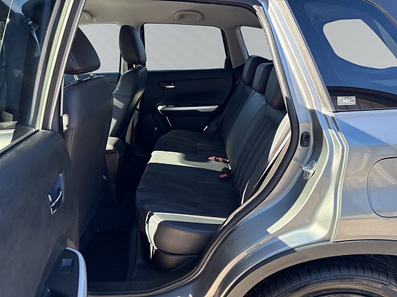 Suzuki Vitara 14 of 24