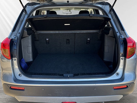 Suzuki Vitara 16 of 24
