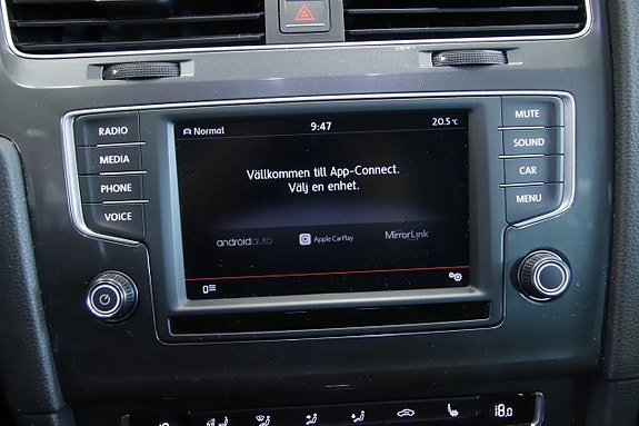 Volkswagen Golf Alltrack 8 of 14