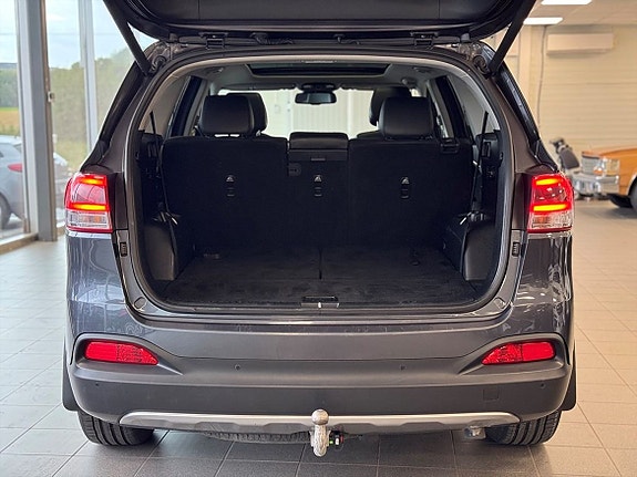Kia Sorento 23 of 25
