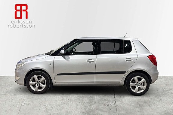 Skoda Fabia 2 of 6