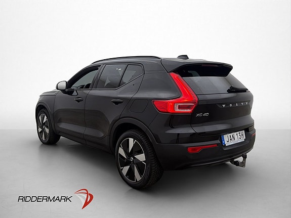 Volvo XC40 6 of 30
