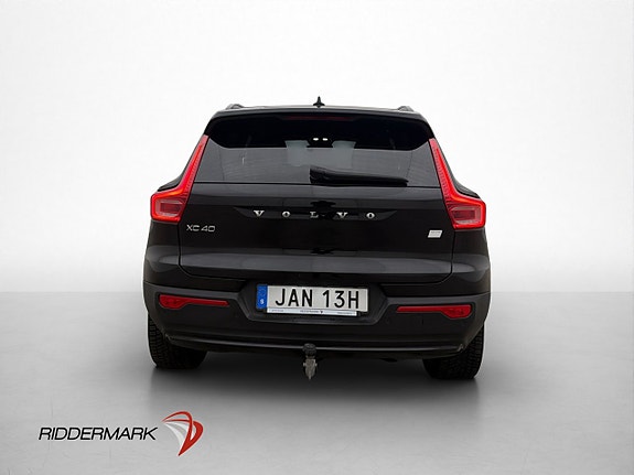Volvo XC40 8 of 30