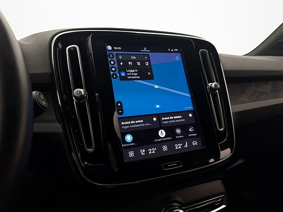 Volvo XC40 20 of 30