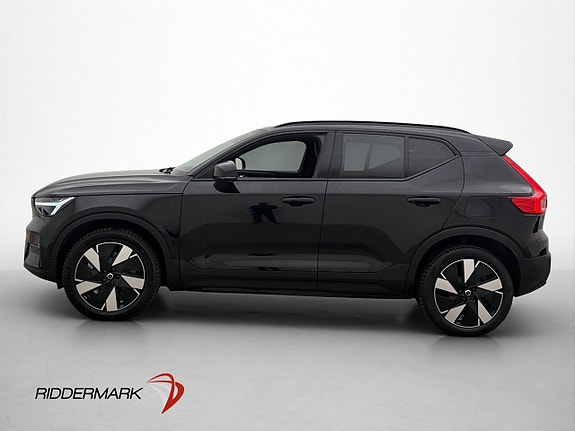 Volvo XC40 5 of 30