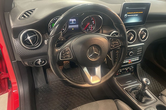 Mercedes-Benz A180 8 of 11