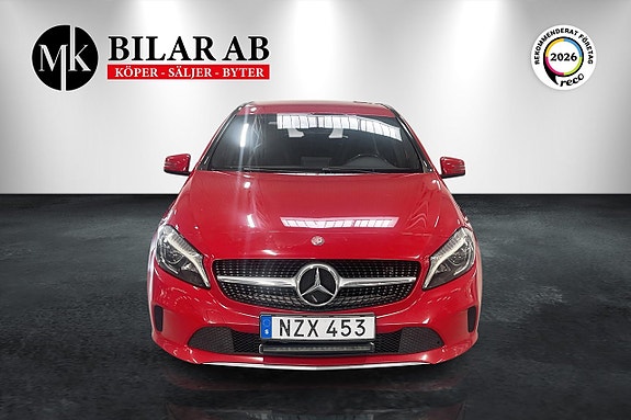 Mercedes-Benz A180 2 of 11
