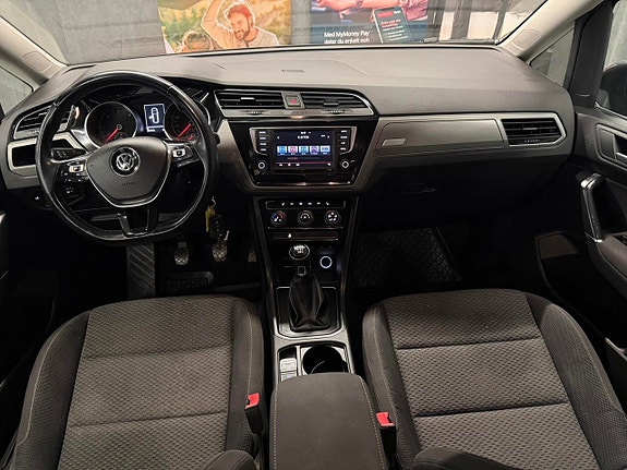 Volkswagen Touran 8 of 10