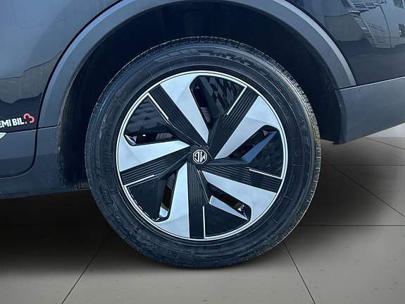 MG ZS EV 14 of 19