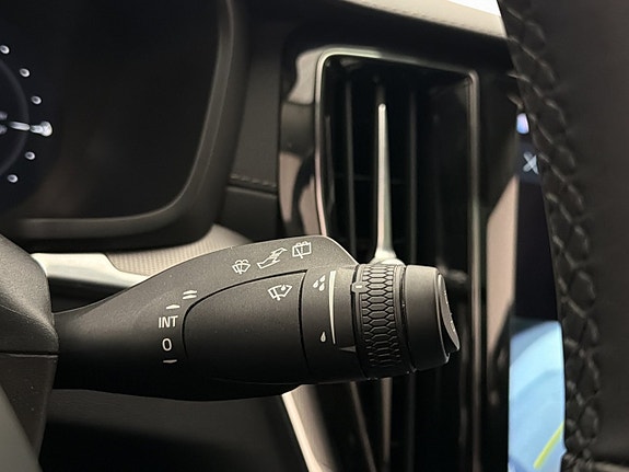 Volvo V60 24 of 30
