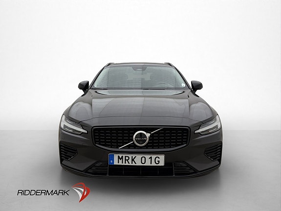Volvo V60 2 of 30