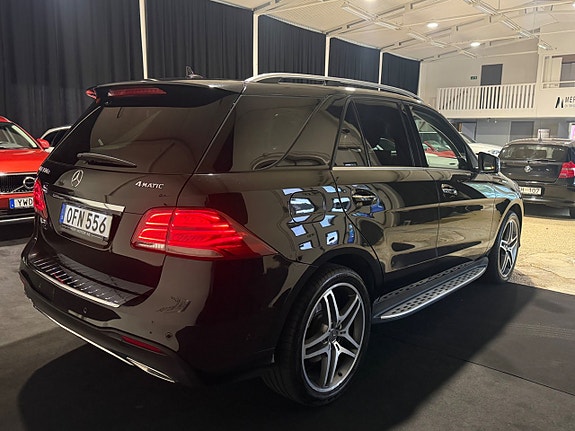 Mercedes-Benz GLE350 d 4 of 20