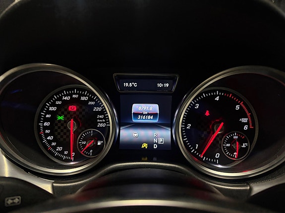 Mercedes-Benz GLE350 d 17 of 20