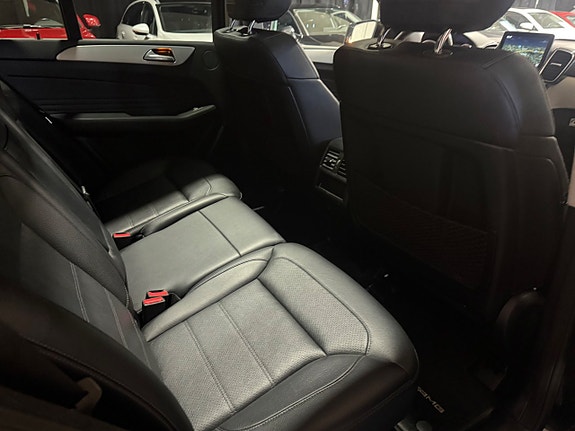 Mercedes-Benz GLE350 d 9 of 20