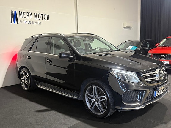 Mercedes-Benz GLE350 d 2 of 20