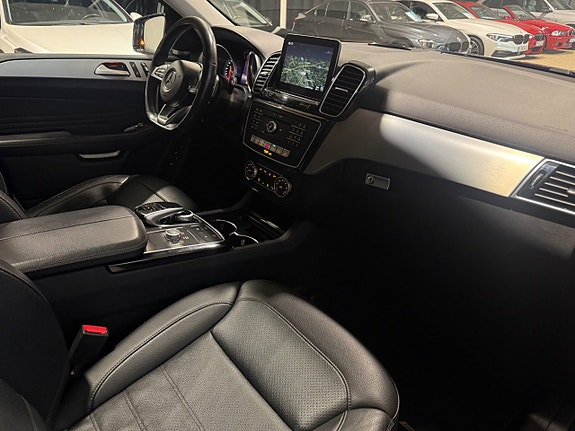 Mercedes-Benz GLE350 d 10 of 20
