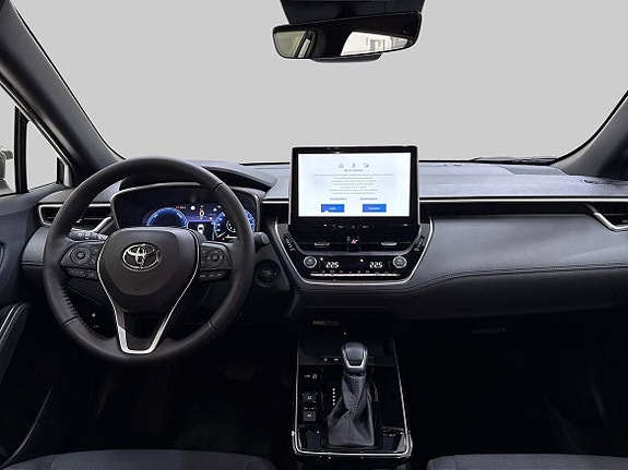 Toyota Corolla Cross 12 of 19