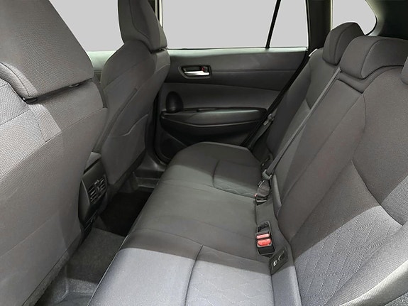 Toyota Corolla Cross 11 of 19