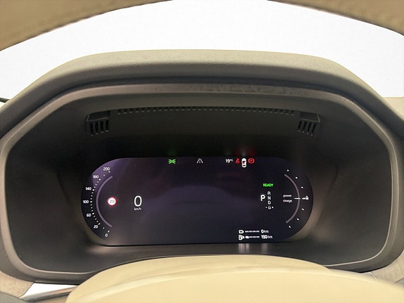 Volvo XC60 17 of 30