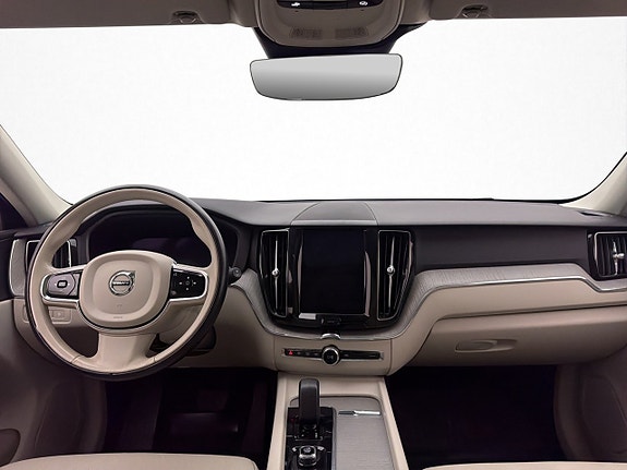 Volvo XC60 14 of 30