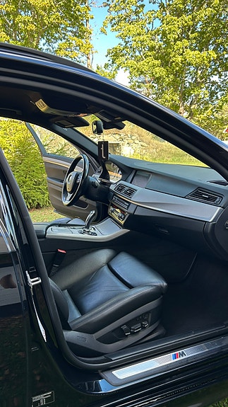 BMW 530d 5 of 6