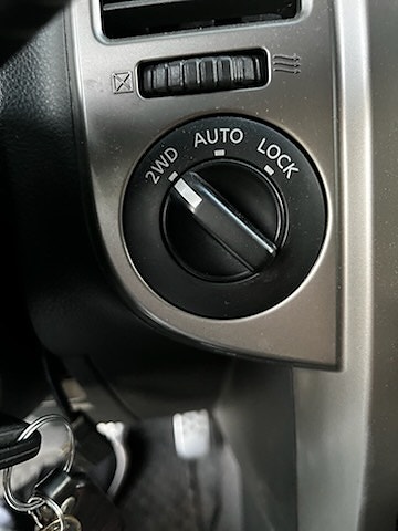 Nissan X-Trail 5 of 9