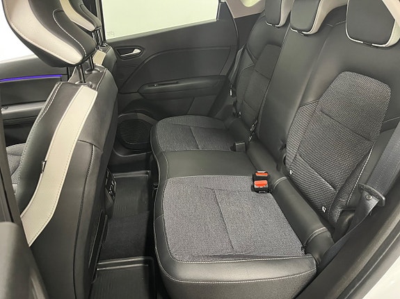 Renault Captur 23 of 23