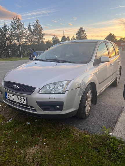 Ford Focus 3 of 11