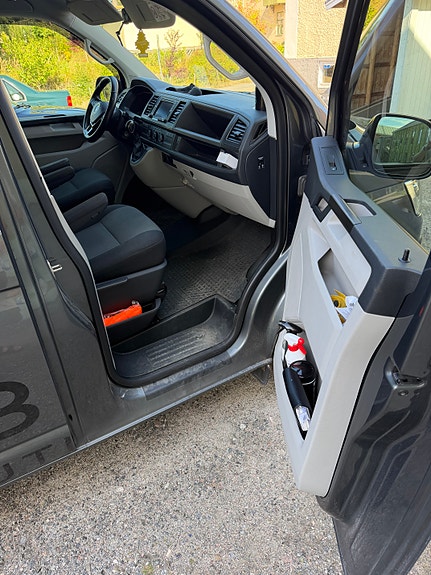 Volkswagen Transporter 10 of 13