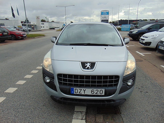 Peugeot 3008 3 of 8