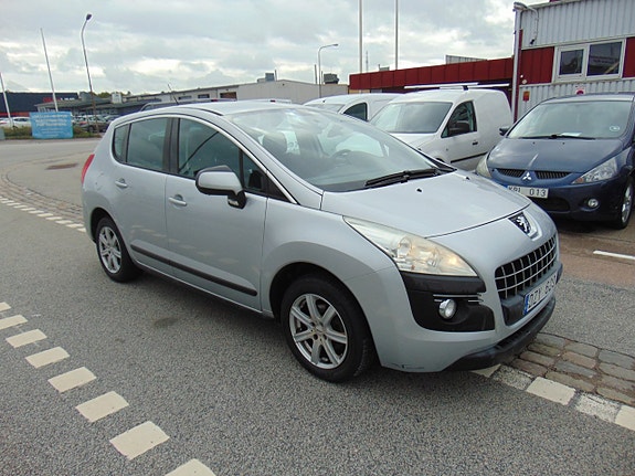 Peugeot 3008 2 of 8