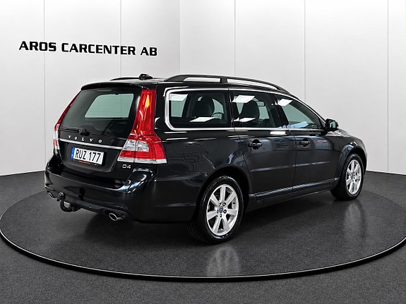 Volvo V70 15 of 16