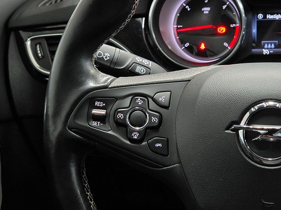 Opel Astra 19 of 30